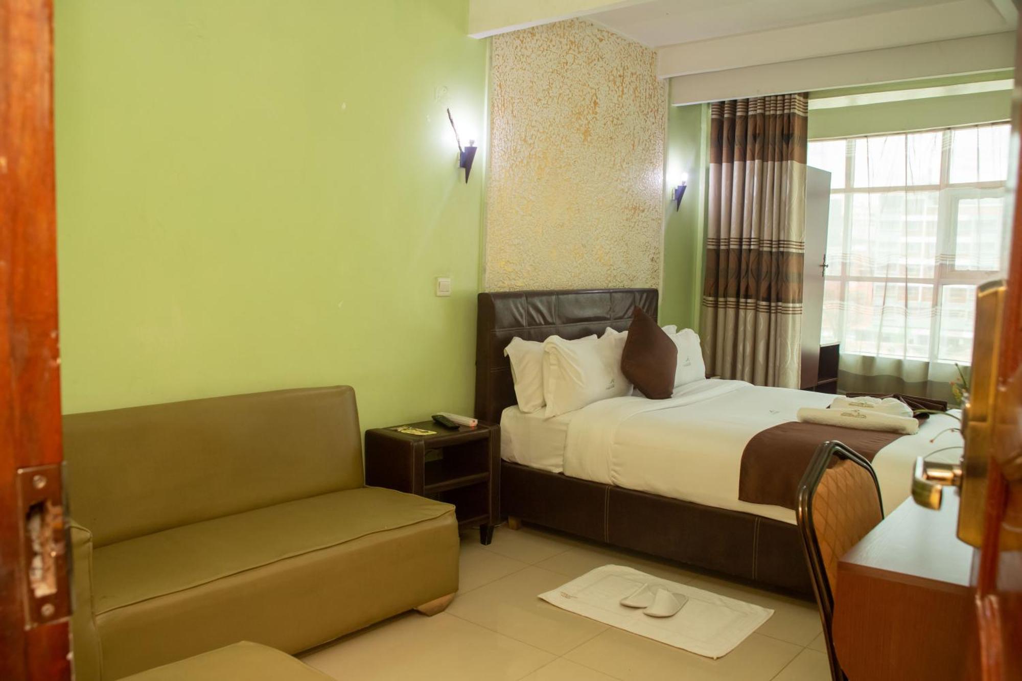 Legacy Hotel And Conference Centre Ltd Nakuru Extérieur photo