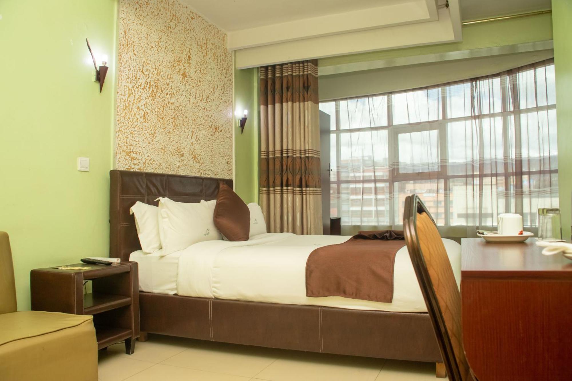 Legacy Hotel And Conference Centre Ltd Nakuru Extérieur photo