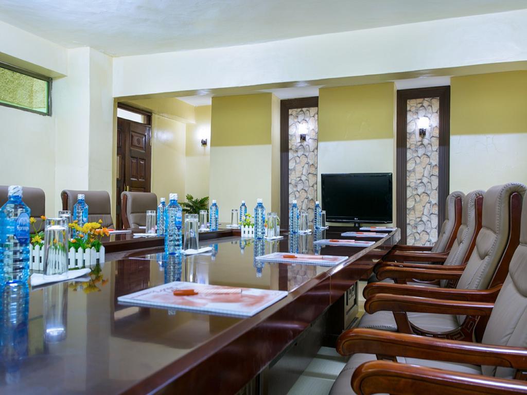 Legacy Hotel And Conference Centre Ltd Nakuru Extérieur photo