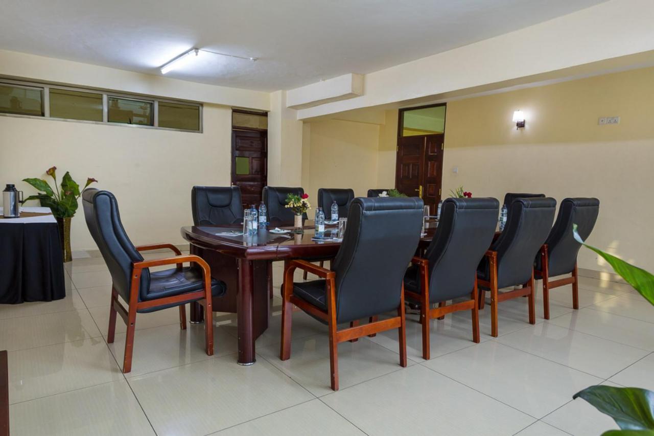 Legacy Hotel And Conference Centre Ltd Nakuru Extérieur photo